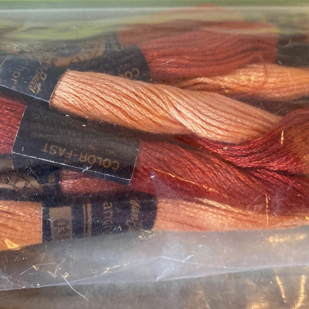 Susan Bates Embroidery Thread Large Lot / Bundle - Picture 3 of 5